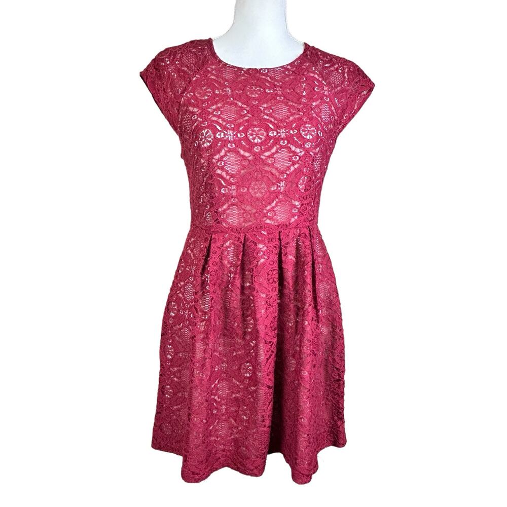 Forever 21 Dress Contemporary Women Medium Red White Lined Lace Coquette Zip Up
